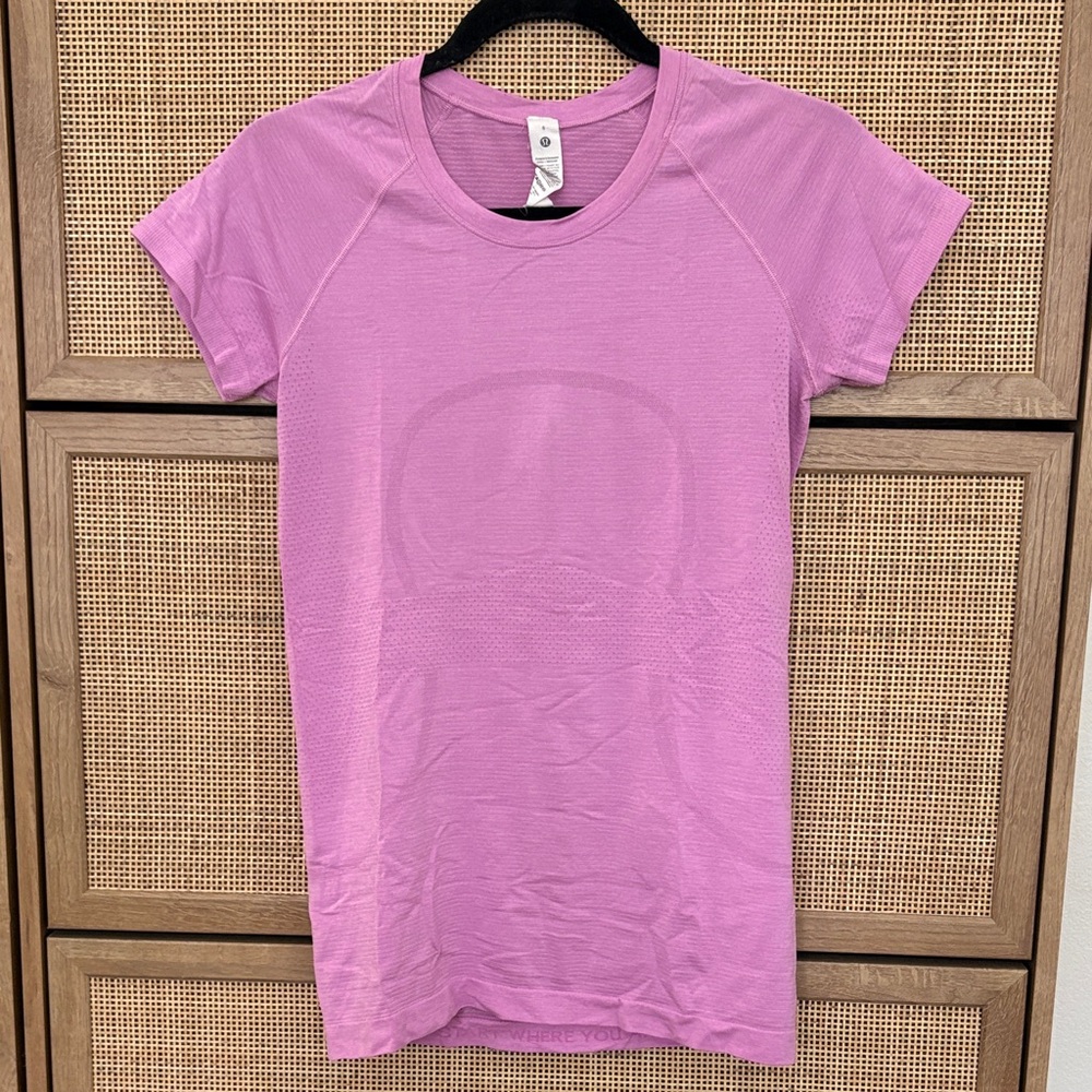 Lululemon Women’s Pink Athletic Top